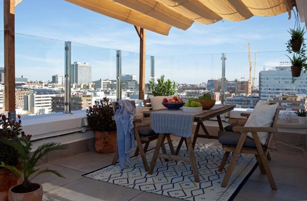 Wishome - Atico Con Espectacular Terraza En Bernabeu Madrid Dış mekan fotoğraf